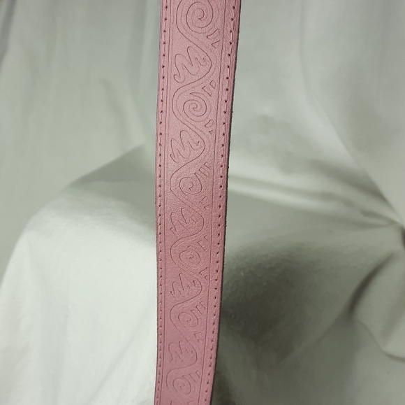LADY FOOTLOCKER Leather Belt - Picture 11 of 16